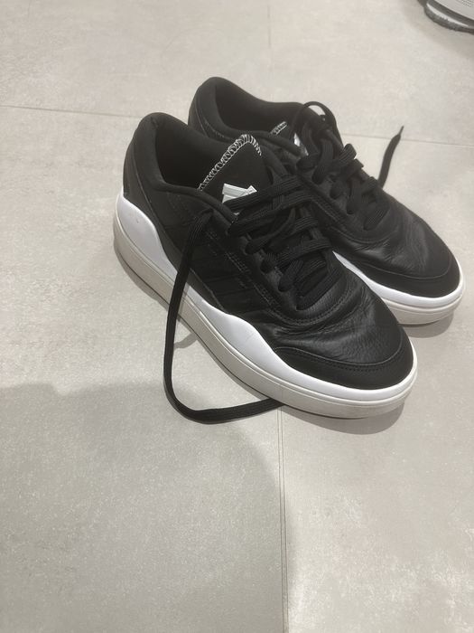 Маратонки adidas