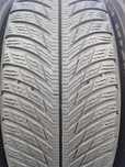 215/65/17 99h Michelin