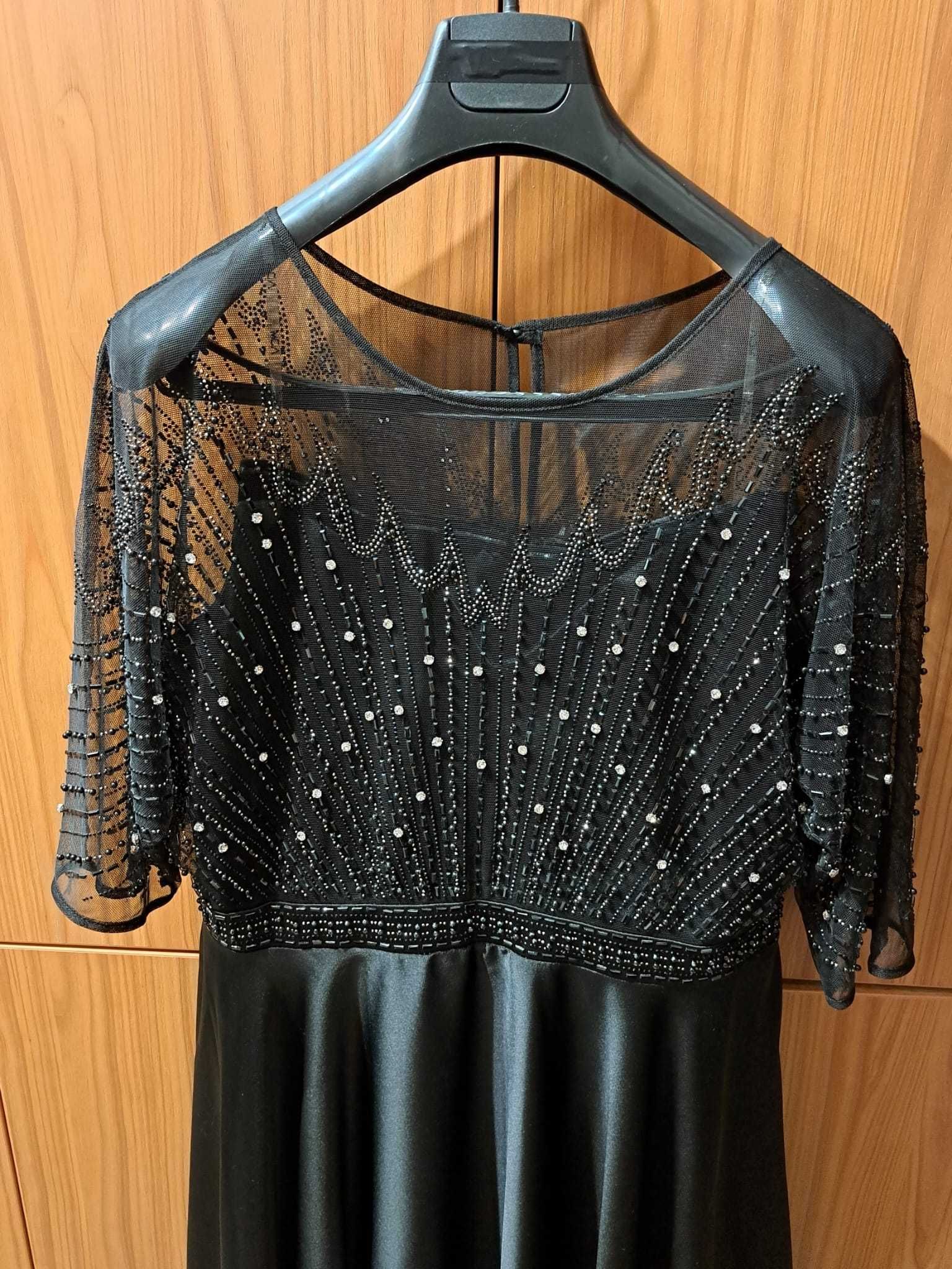 Rochie neagră, cu strasuri, mărimea L