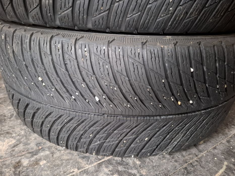 Продавам 4 бр 235/50/18-101 V -Мишелин Пилот Алпин 5*ДОТ 2119* 6,5 мм
