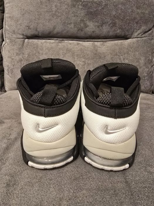 Nike uptempo nr 36 37 38 39 40 preț 350 lei