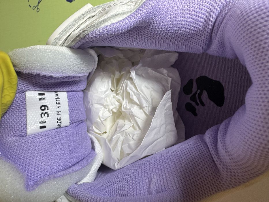 Adidasi/Sneakers Sponge Mid Top White an purple
