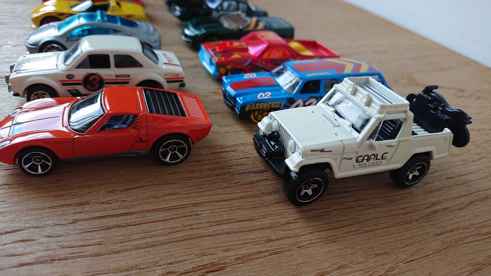 Метални колички Hot Wheels Matchbox