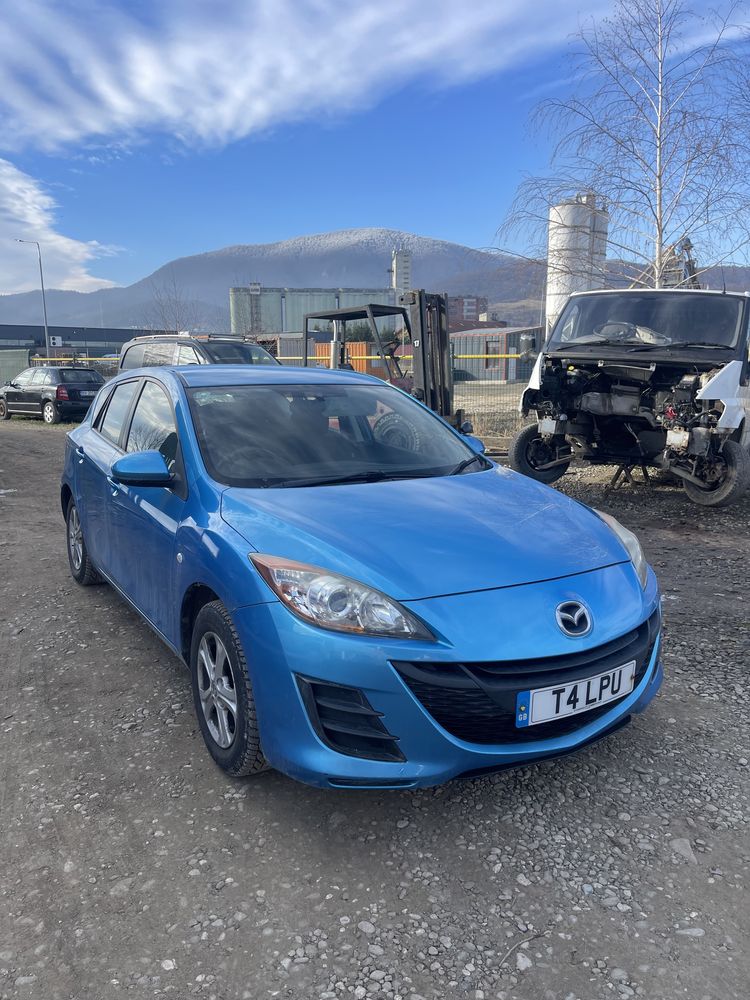 Dezmembrez mazda 3 1.6 benzina