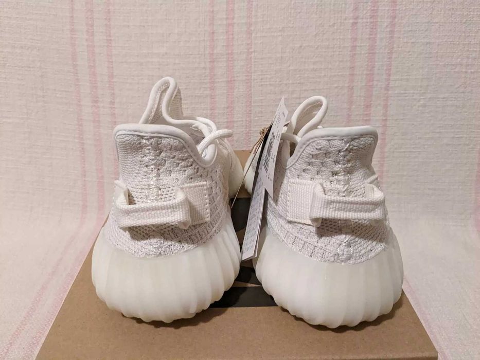 Sneakers Yeezy Boost 350 V2 White Bone By Adidas
