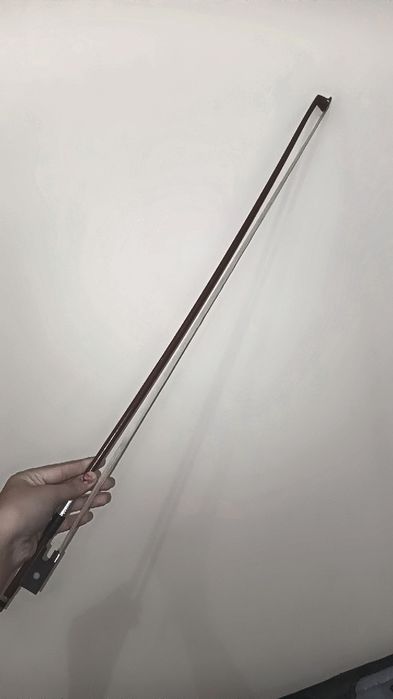 yangi skripka sotiladi