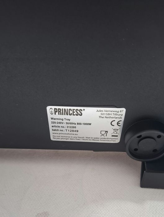 Princess плоча за поддържане на ястията топли 1000W,8мин-60мин.