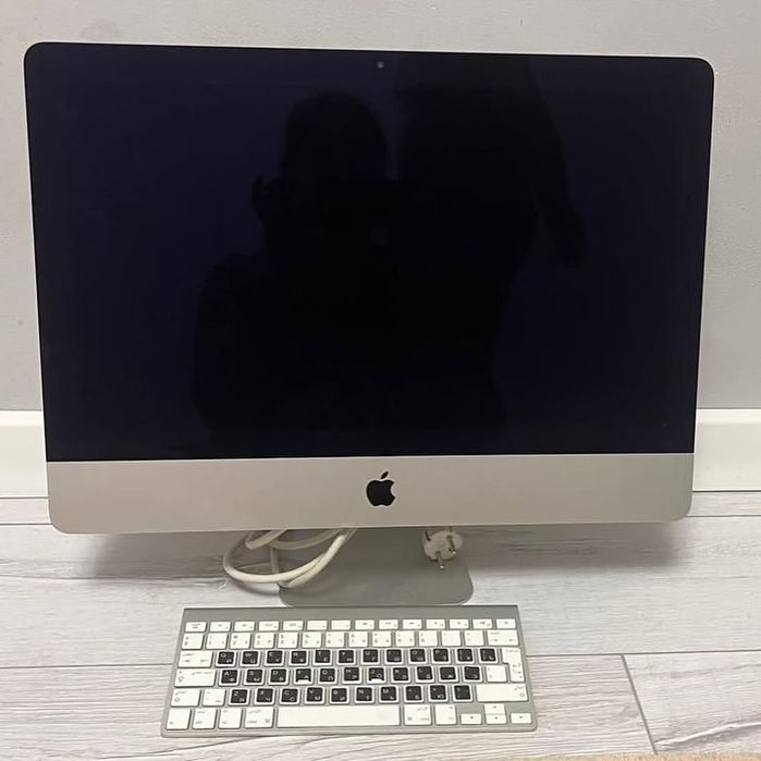 iMac 21.5 (Late 2013)
