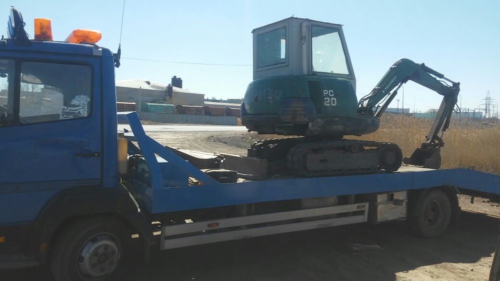 Мини экскаватор.