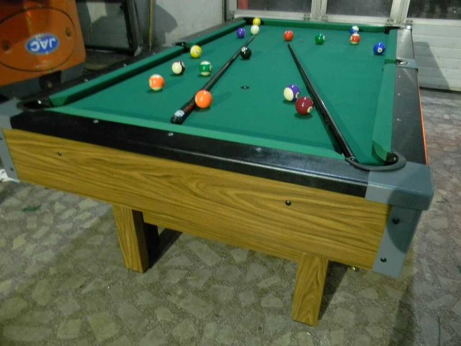 tac tacuri pentru jocul de biliard, postav mese biliard, bile varfuri