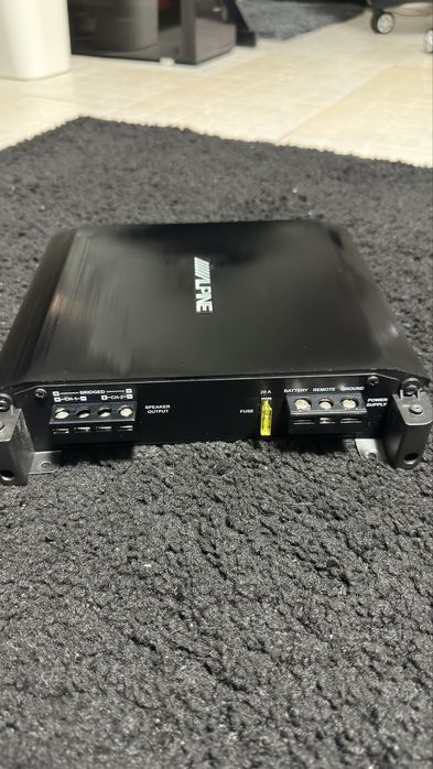 Amplificator Alpine BBX-T600