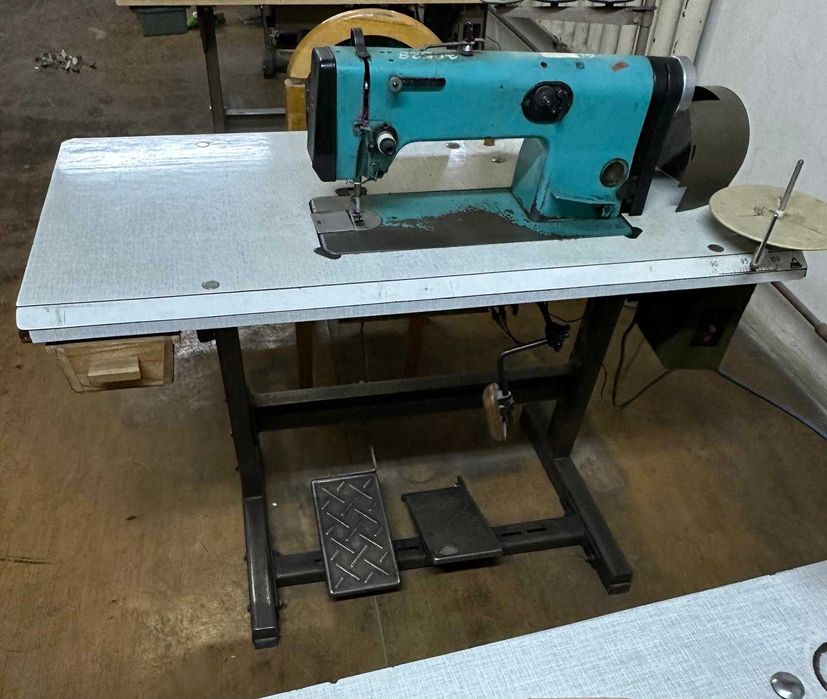 Masini de cusut de vanzare!