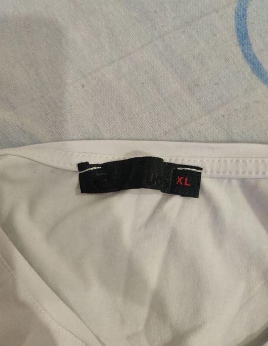 Къса Мъжка Тениска