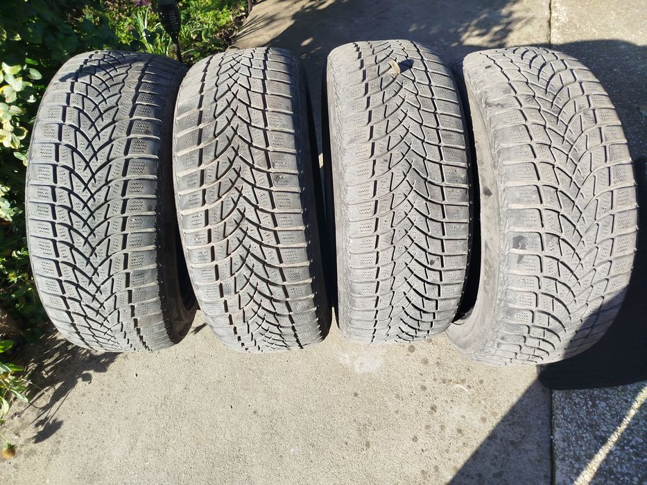 Зимни Гуми дайтон