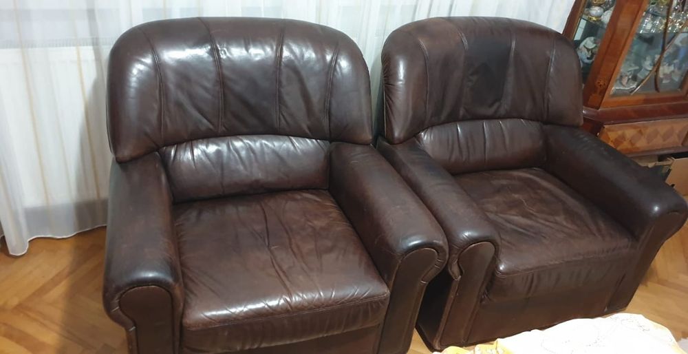Vand canapea si foltolii piele
