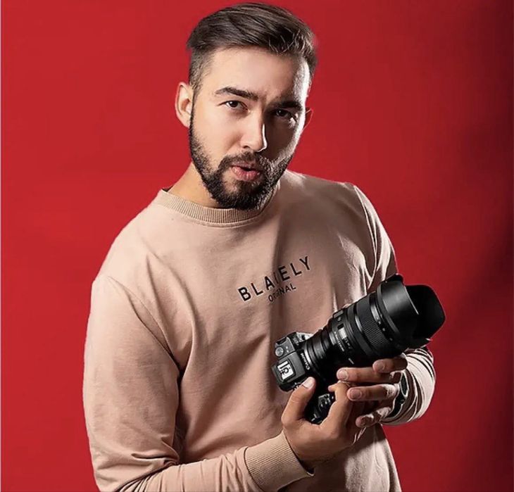 Профессиональный Фотограф