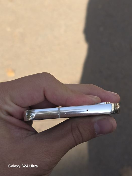 Samsung Galaxy S23 340$ 2ta imei bo'gan