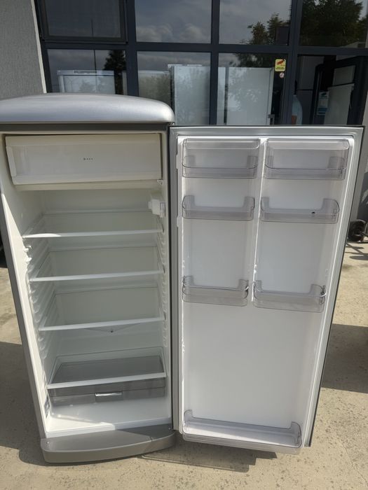 Сив ретро хладилник Gorenje