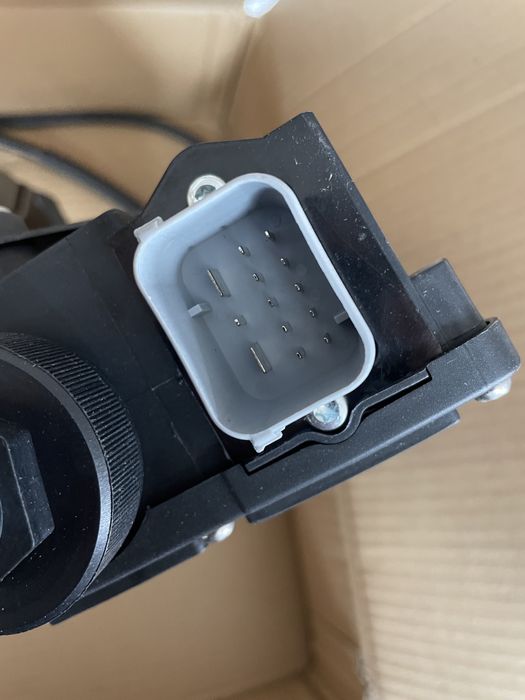 Modul Frana De Mana Parcare Motoras Unitate Comanda BMW X5 e70 X6 e71