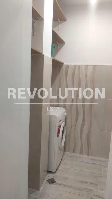 Дава се под наем Двустаен апартамент в Варна, Център - 50 кв.м за 375 € - Снимка #9