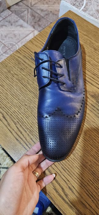 Pantofi de piele de bărbați