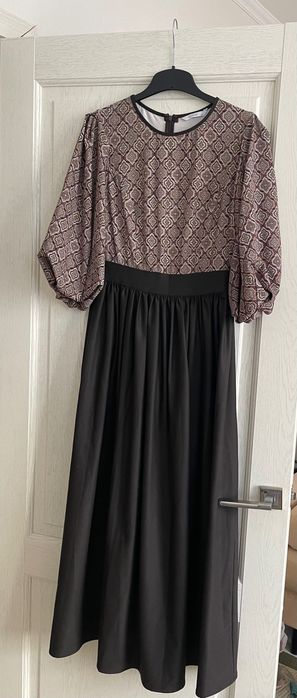 Женское нарядное платье