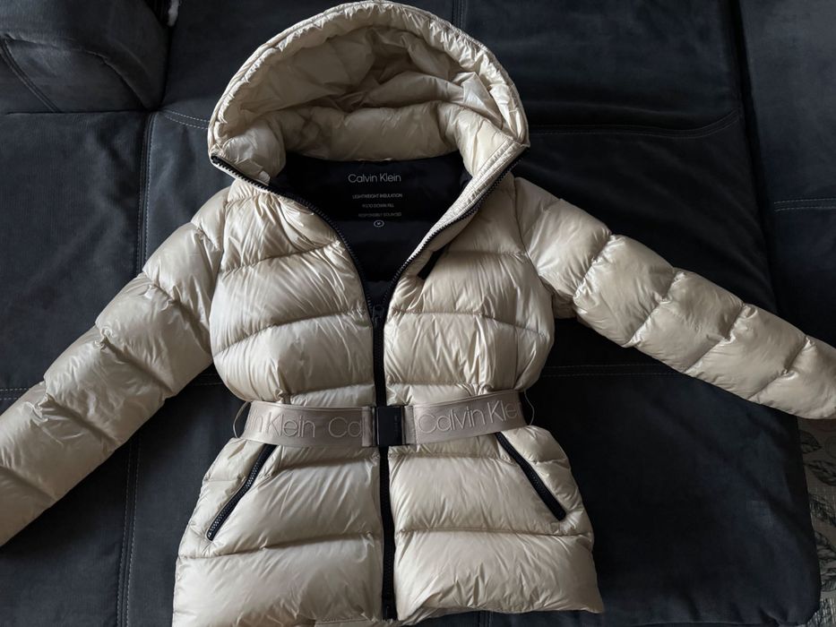 Дамско пухено яке Calvin Klein