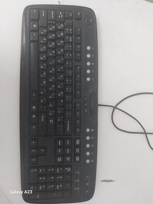 Проводная клавиатура