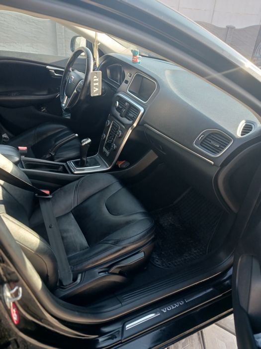 Volvo V 40 D2 2.0 diesel 120 CP