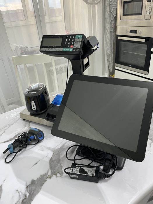 Продам моноблок, весы, принтер чеков и этикеток и сканер штрихков