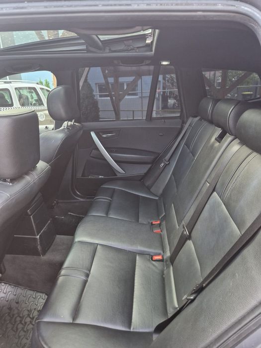 Vând BMW X3  anul 2006