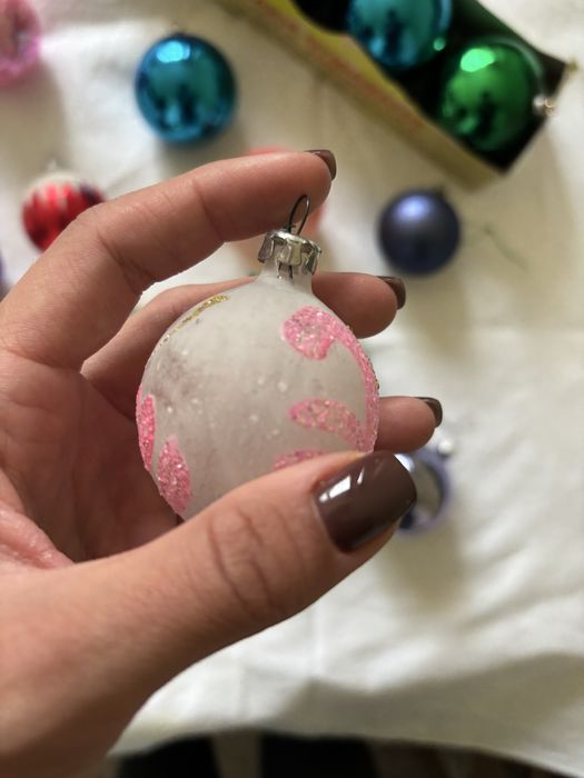 Globuri vechi sticla si plastic