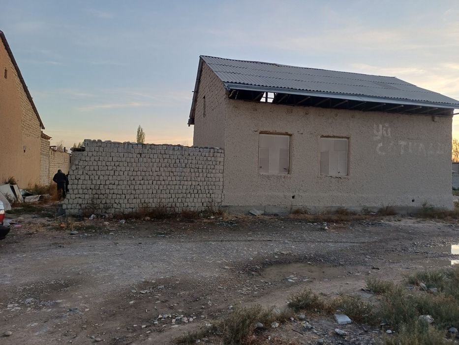 Yashash uchun Xovlijoy