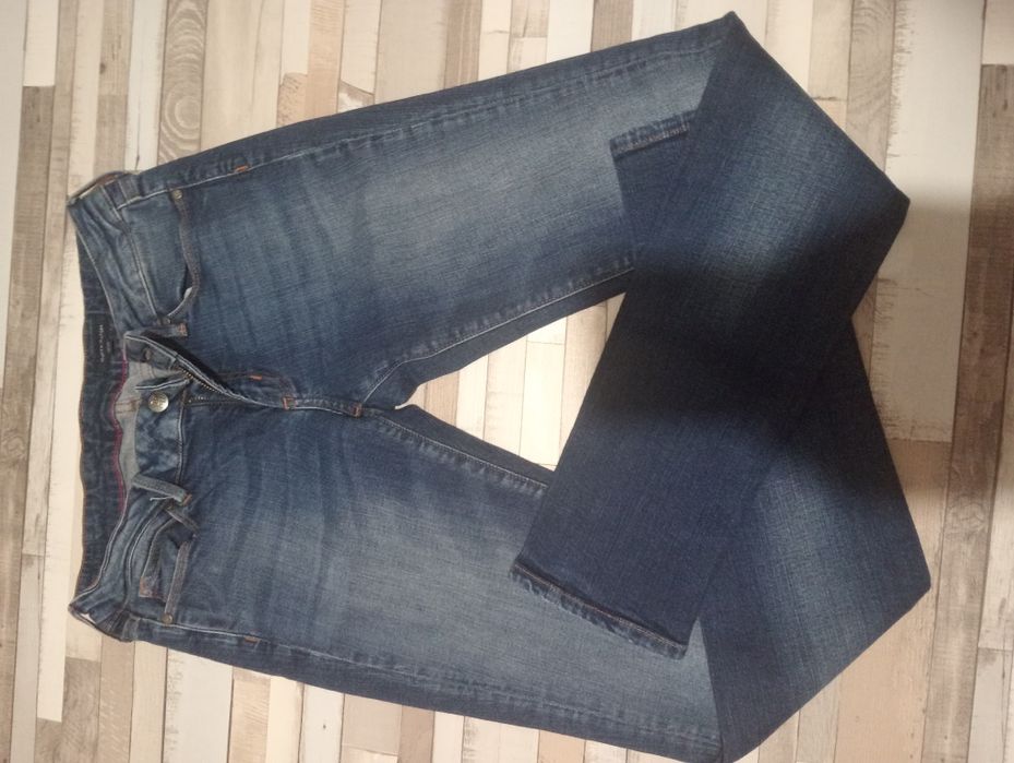 De vânzare blugi originali TOMMY HILFIGER