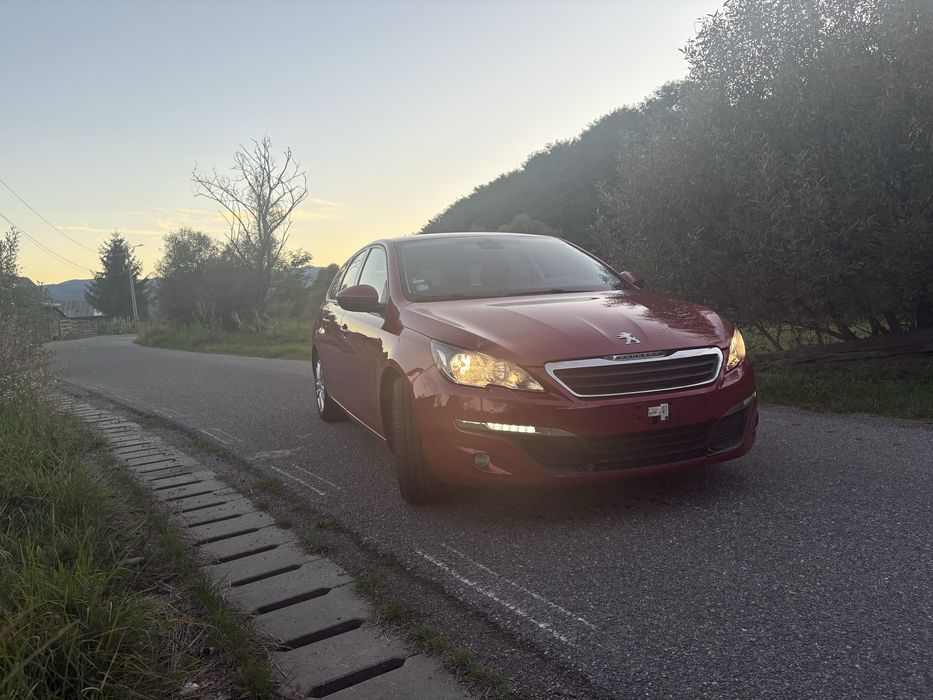 Peugeot 308SW PureTech 2015, 1.2 130CP