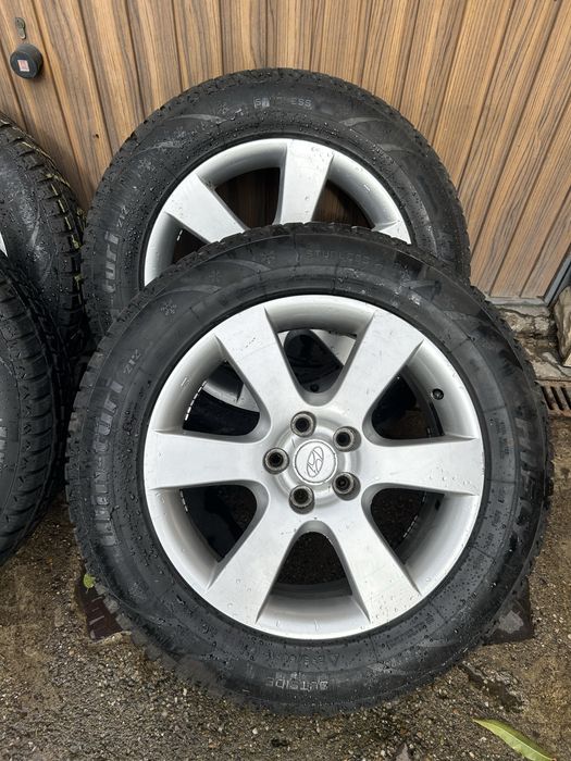 Vând set jante+anvelope 18 Hyundai Santa Fe