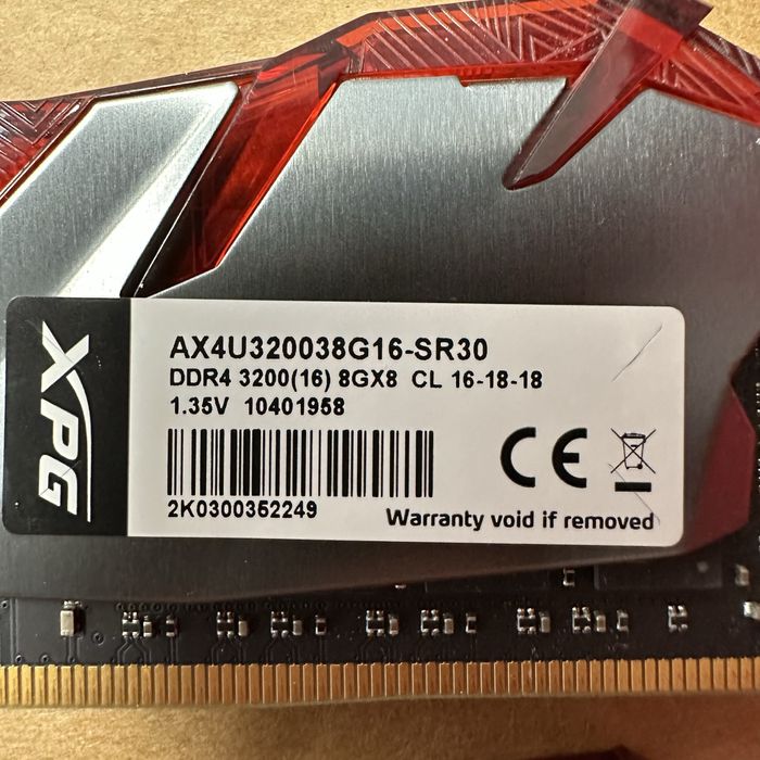 XPG Ram ddr4 16 gb 3200 (2x8gb)