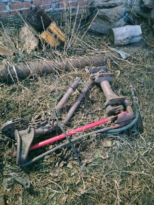 Продам сенокоску на трактор Т-16 со всем креплением.