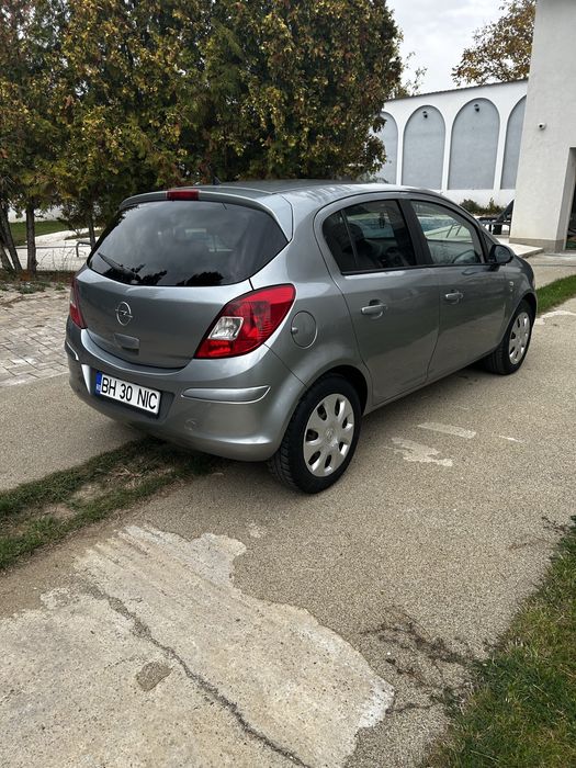 Opel corsa 2011, motor 1,4 benzina,101cai,e5,160000