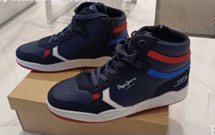 Сникърси Pepe Jeans,номер 39
120 лв