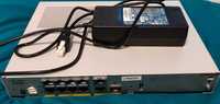 Router Cisco C1121x 8P