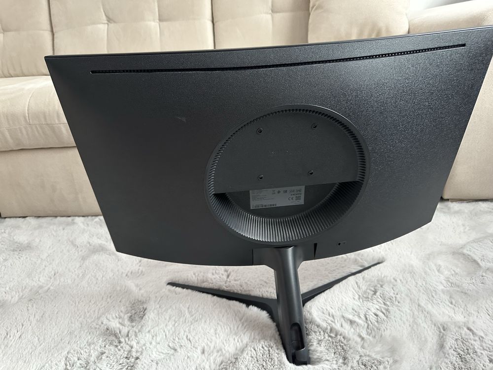 PC gaming + Monitor 1080 240,GPU GTX 1660 6GB super CPU Intel I5-9600K