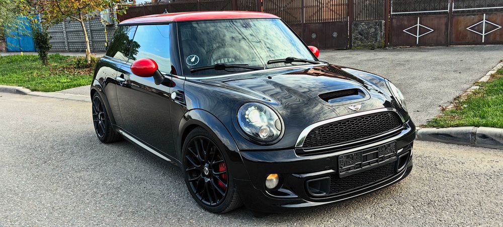MINI John Cooper Works, 211 CP, Harman/Kardon, BiXenon, Piele