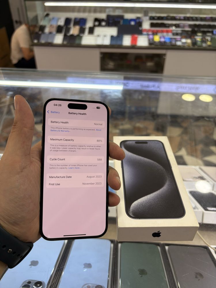 iPhone 15 Pro 256 gb blue ideal