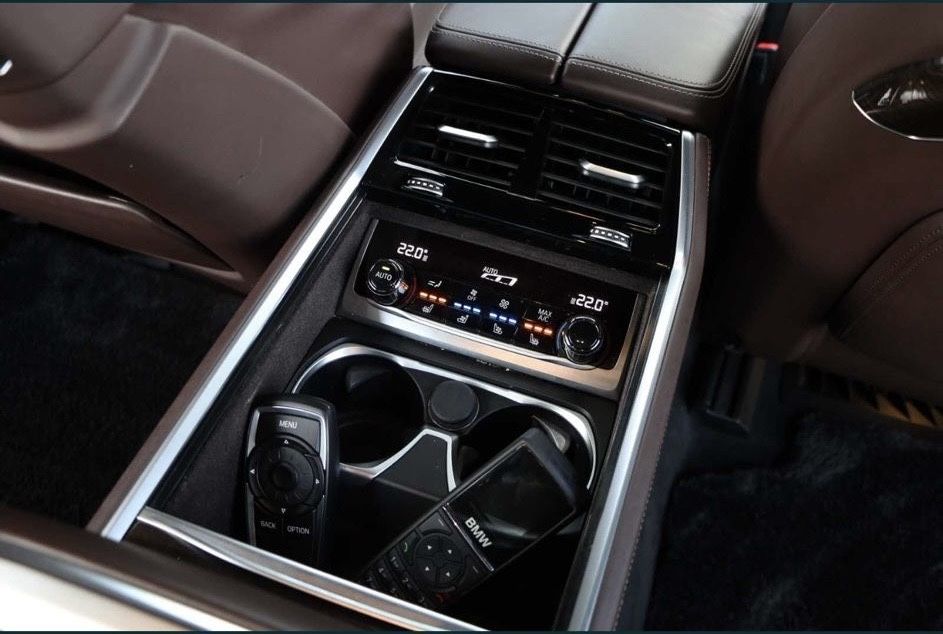 BMW 740XD Executive lounge