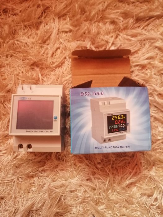 Contor electric cu afișare