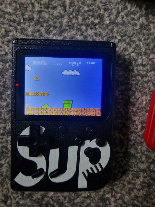 Ретро конзола super mario