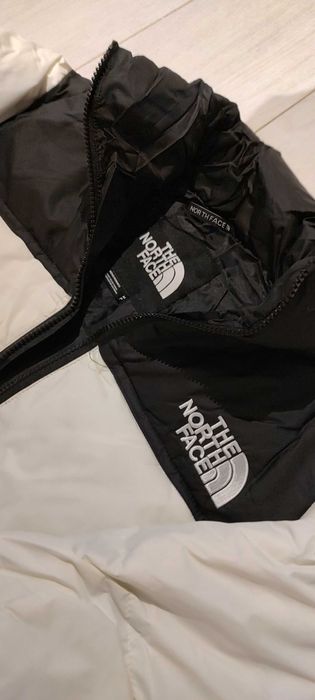 Geaca The North Face 700 (M) Noua | Livrare cu verificare