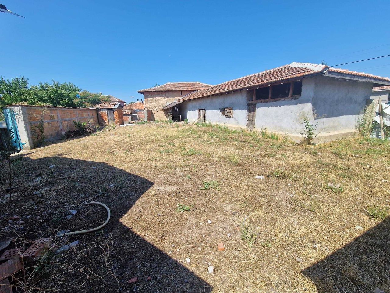 Продава се Къща в Свиленград - 3260 кв.м за 27 €/кв.м - Снимка #19