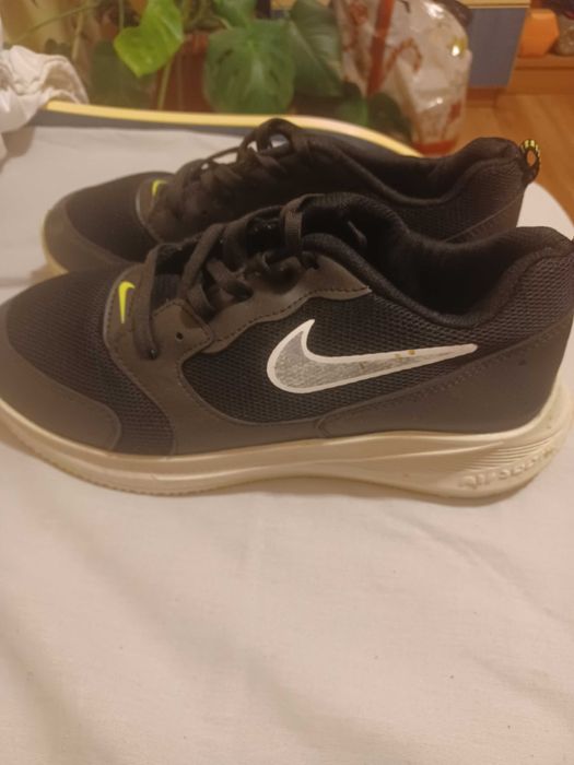 Маратонки ползвани